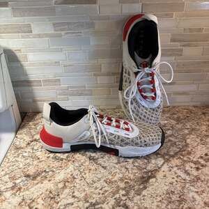 University of Utah Under Armour TriBase Reign 5 Cross Training Shoes Sz. 9.5